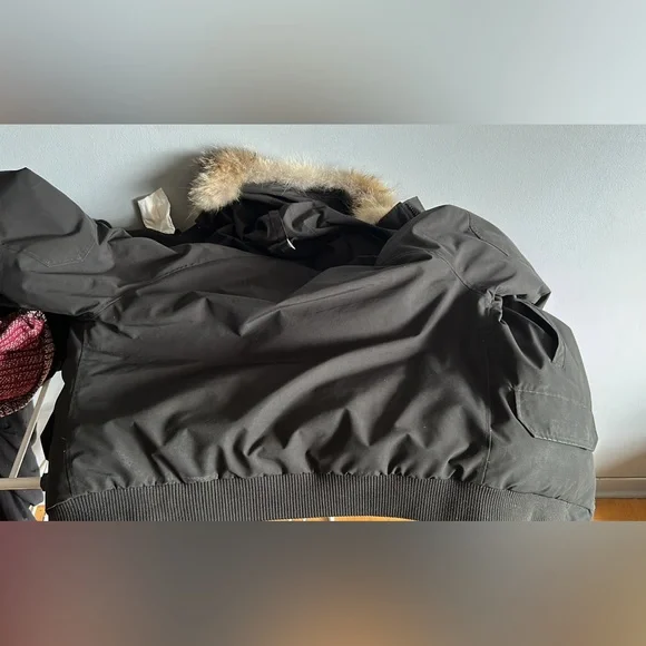 Jacket - Picture 2 of 4